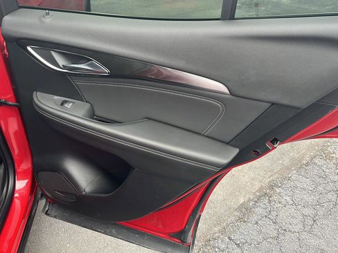 Used 2025 Buick Envision Preferred image 25