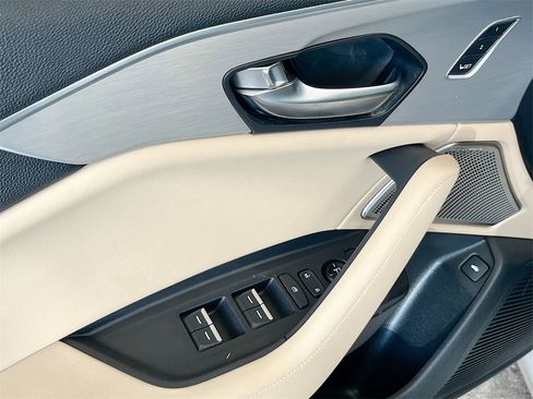 Used 2024 Acura TLX w/ Technology Package image 18