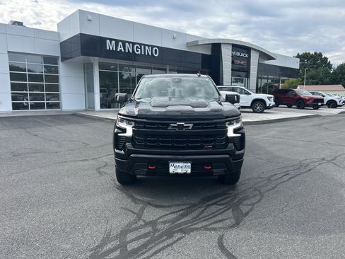 Certified 2024 Chevrolet Silverado 1500 LT Trail Boss w/ LT Trail Boss Premium Package AWD/4WD image 17