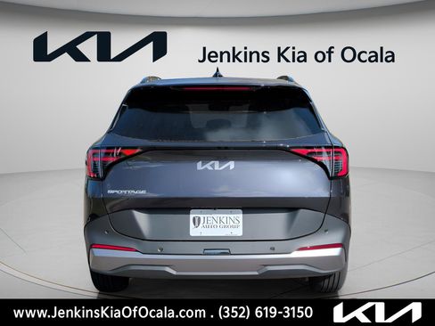 New 2026 Kia Sportage EX FWD image 7