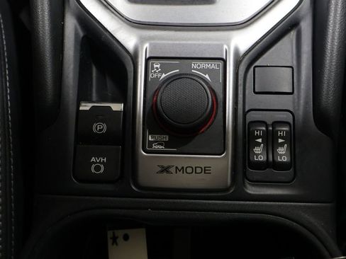 Used 2021 Subaru Forester Premium AWD/4WD image 31