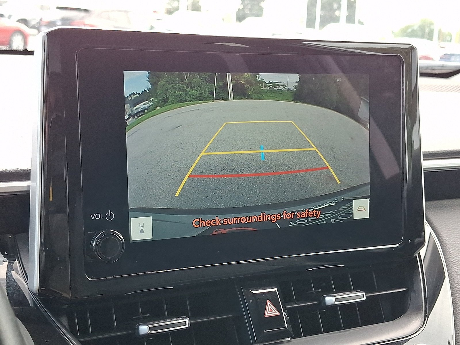 Used 2025 Toyota Corolla Cross XLE FWD image 19