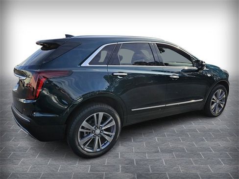 Certified 2025 Cadillac XT5 Premium Luxury image 5
