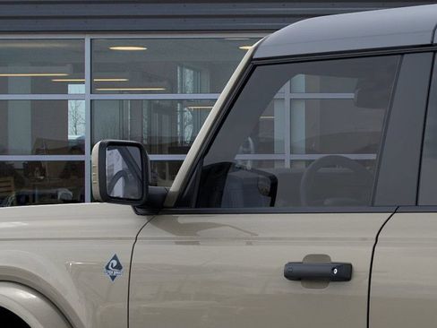 New 2026 Ford Bronco Outer Banks AWD/4WD image 22
