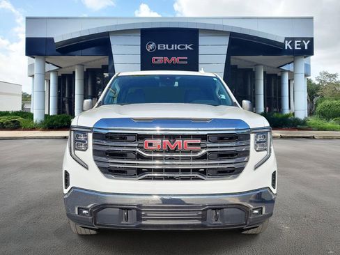 Used 2024 GMC Sierra 1500 SLT w/ SLT Premium Package image 2