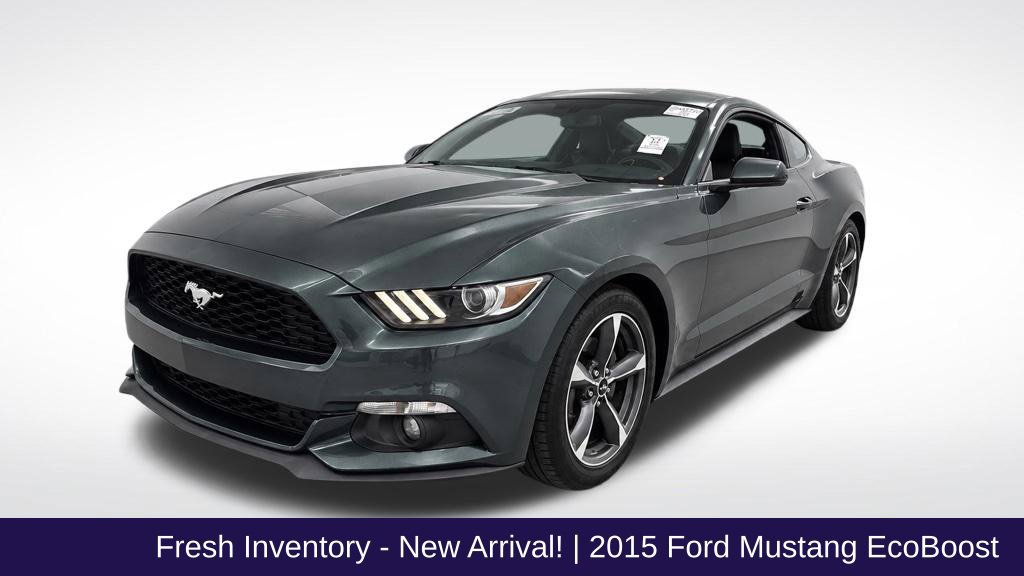 Used 2015 Ford Mustang Coupe RWD image 1