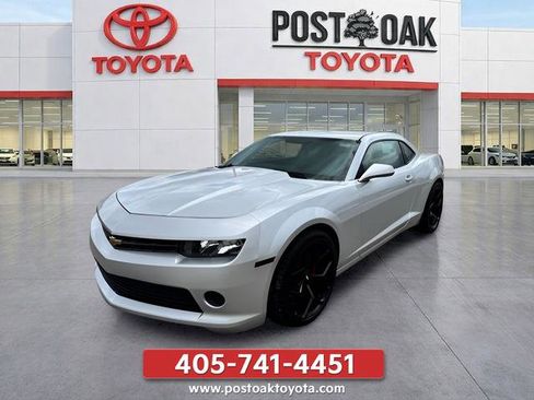 Used 2015 Chevrolet Camaro LS RWD image 20