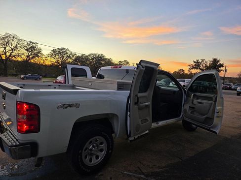 Used 2013 Chevrolet Silverado 1500 W/T image 45