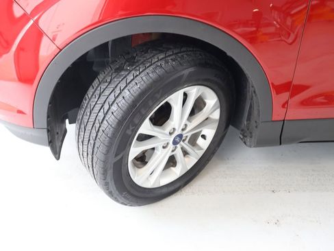 Used 2018 Ford Escape SEL image 36