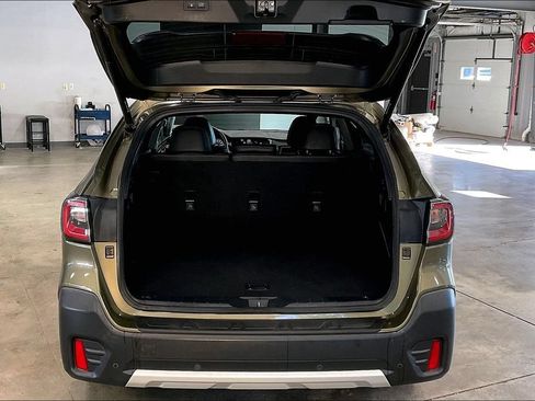 Used 2021 Subaru Outback Limited AWD/4WD image 5
