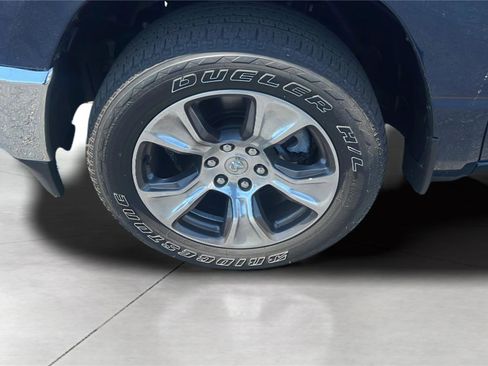 Used 2023 RAM 1500 Laramie AWD/4WD image 29