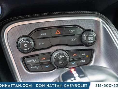 Used 2018 Dodge Challenger SXT w/ Blacktop Package RWD image 10