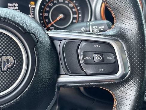 Certified 2023 Jeep Gladiator Mojave w/ LED Lighting Group image 27