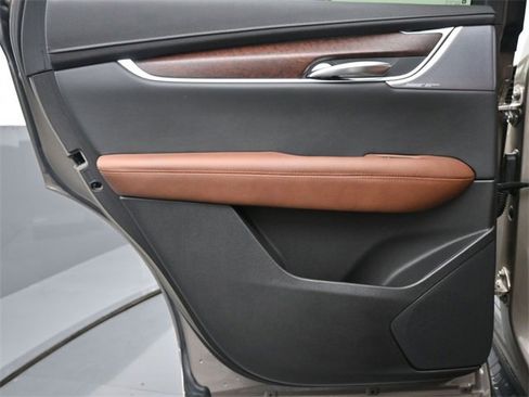 Certified 2023 Cadillac XT5 Premium Luxury w/ Technology Package image 14