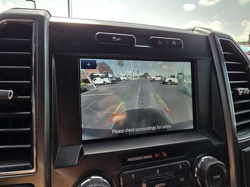 Used 2018 Ford F150 XLT w/ Equipment Group 302A Luxury AWD/4WD image 16