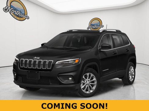 Used 2019 Jeep Cherokee Latitude Plus w/ Comfort/Convenience Group AWD/4WD image 1