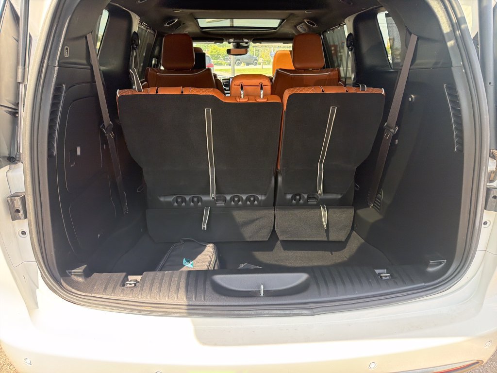 Used 2026 Chrysler Pacifica Pinnacle FWD image 9