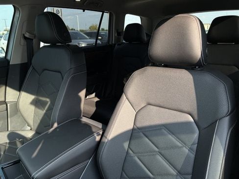 New 2026 Volkswagen Atlas SE FWD image 12