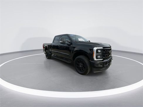 Used 2023 Ford F250 Lariat w/ Black Appearance Package image 2