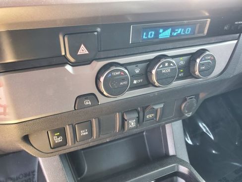 Used 2022 Toyota Tacoma SR5 w/ Technology Package RWD image 22