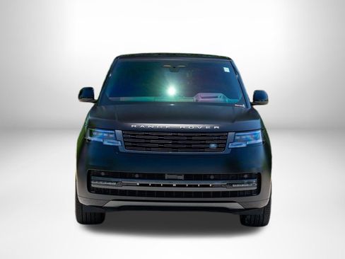 Used 2025 Land Rover Range Rover Autobiography AWD/4WD image 6