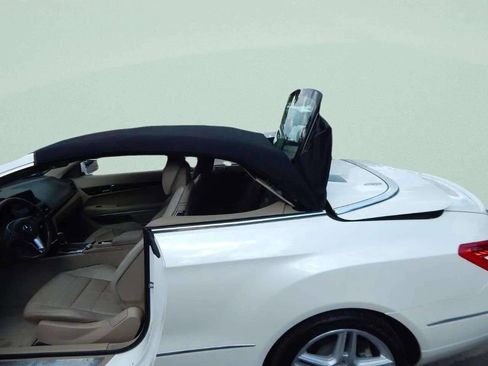 Used 2012 Mercedes-Benz E 350 Cabriolet image 32
