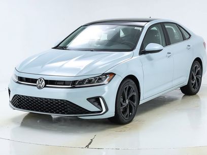 New 2025 Volkswagen Jetta SE