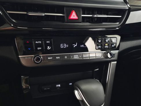 Used 2024 Kia Seltos S FWD image 26