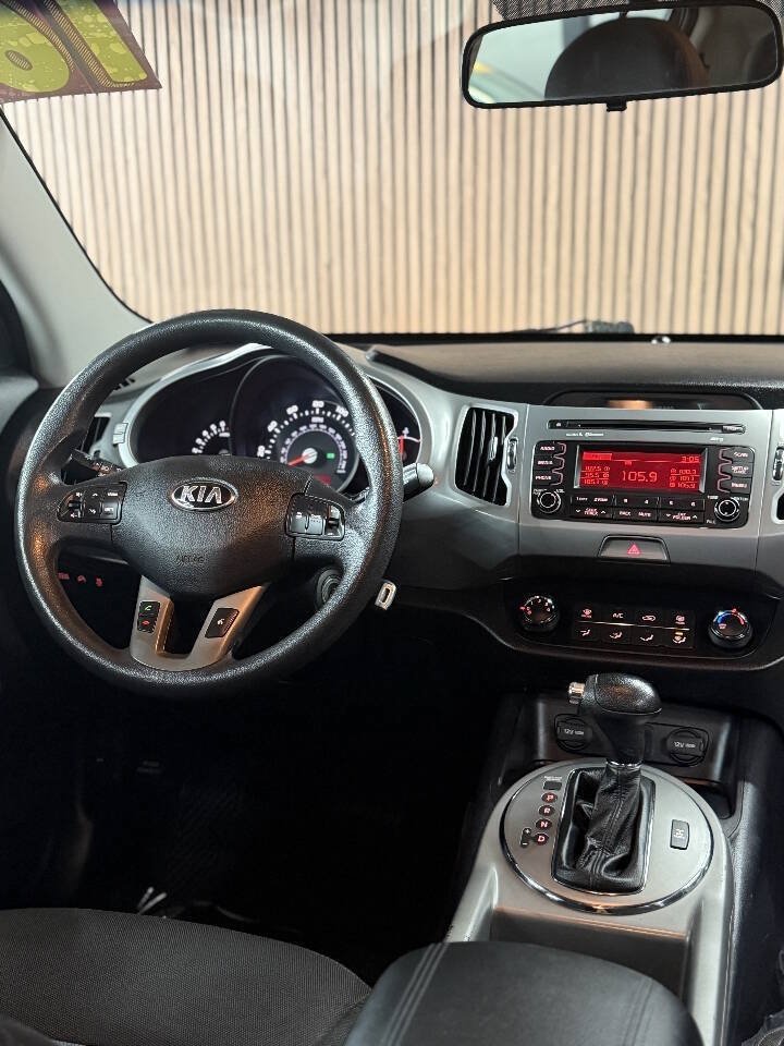 Used 2016 Kia Sportage LX AWD/4WD image 12