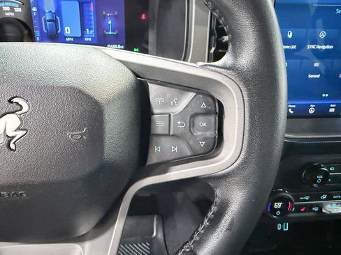 Used 2023 Ford Bronco Outer Banks AWD/4WD image 39