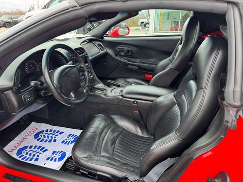 Used 1999 Chevrolet Corvette Convertible w/ Memory Pkg image 13