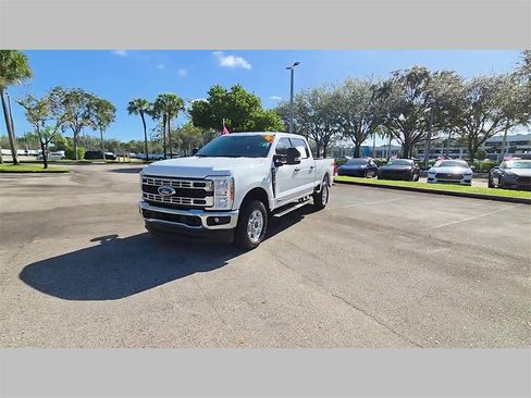 Used 2025 Ford F250 XLT image 47