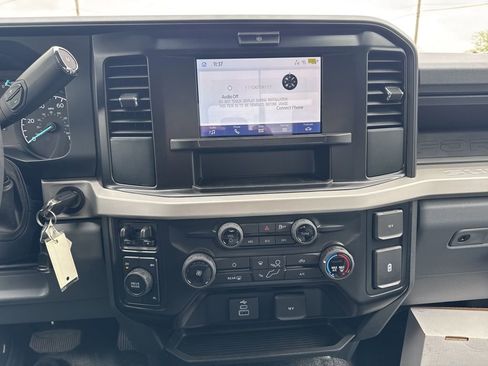 New 2026 Ford F350 XL w/ XL Chrome Package AWD/4WD image 19