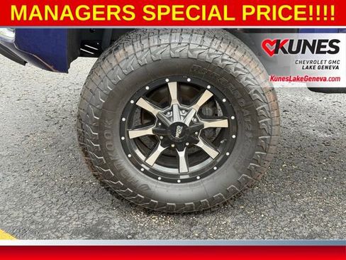 Used 2016 Chevrolet Colorado LT w/ Luxury Package, Chrome AWD/4WD image 12