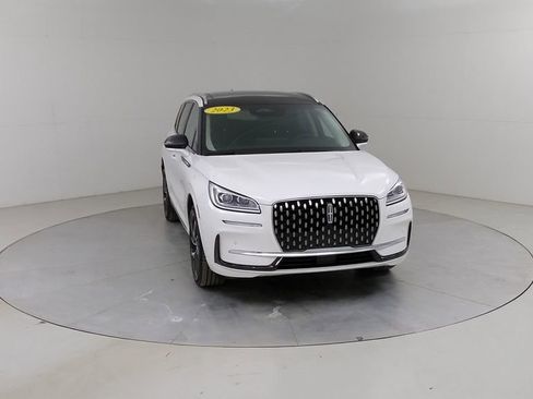 Used 2023 Lincoln Corsair Grand Touring w/ Equipment Group 301A AWD/4WD image 10