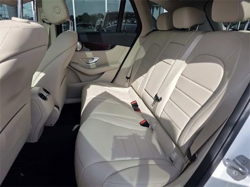 Certified 2021 Mercedes-Benz GLC 300 GLC 300 image 10