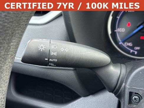 Used 2025 Toyota RAV4 XLE image 26