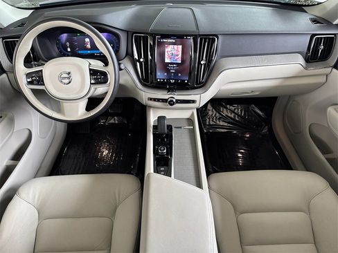 Certified 2023 Volvo XC60 B5 Plus w/ Climate Package image 12