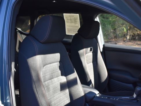 Certified 2025 Honda HR-V Sport image 25