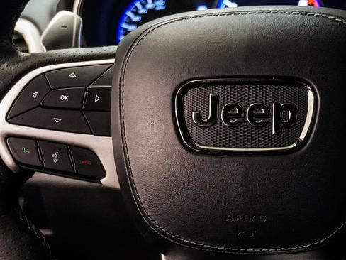 Used 2018 Jeep Grand Cherokee Trackhawk AWD/4WD image 15