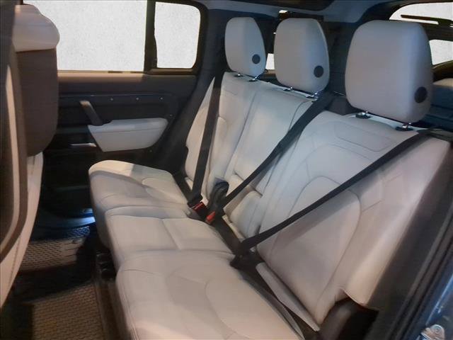 Used 2026 Land Rover Defender 110 S AWD/4WD image 21