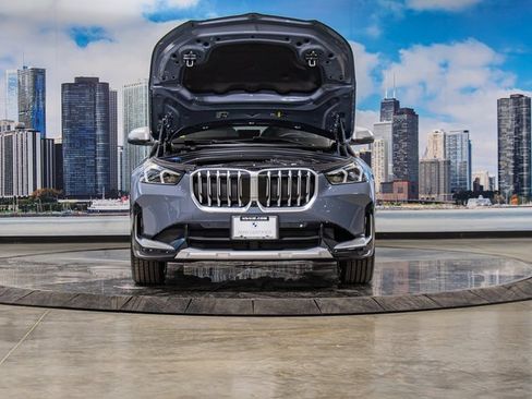 Certified 2024 BMW X1 xDrive28i w/ Premium Package image 4