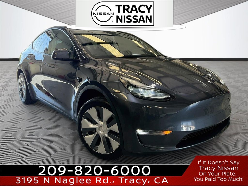 Used 2023 Tesla Model Y 2WD image 1