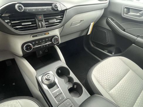 New 2026 Ford Escape Active w/ Cold Weather Package FWD image 26