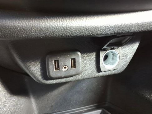 Certified 2023 Chevrolet Traverse LT image 12