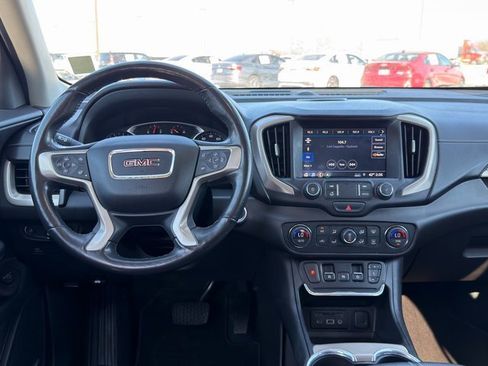 Used 2021 GMC Terrain Denali w/ Denali Premium Package image 25
