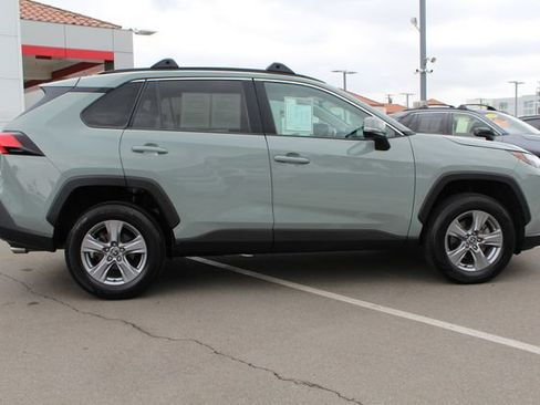 Certified 2022 Toyota RAV4 XLE FWD image 19