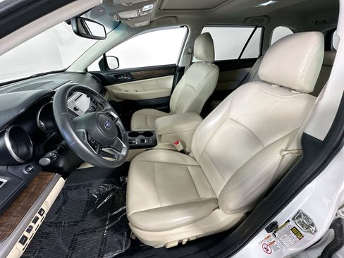 Used 2018 Subaru Outback 2.5i Limited w/ Popular Package #2 image 21