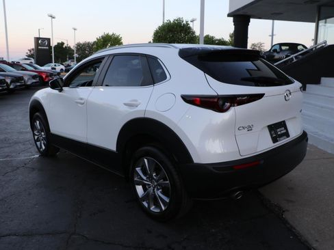 Certified 2023 MAZDA CX-30 AWD 2.5 S w/ Select Package image 3