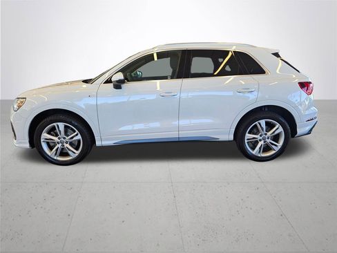 Used 2020 Audi Q3 2.0T Premium Plus w/ Premium Plus Package image 11